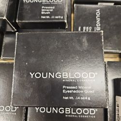 Youngblood Pressed Mineral Eyeshadow Quad Starlet 0.14oz  / 14g BRAND NEW