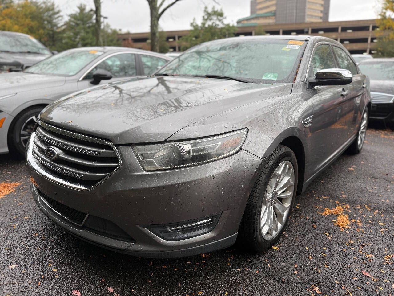 2014 Ford Taurus