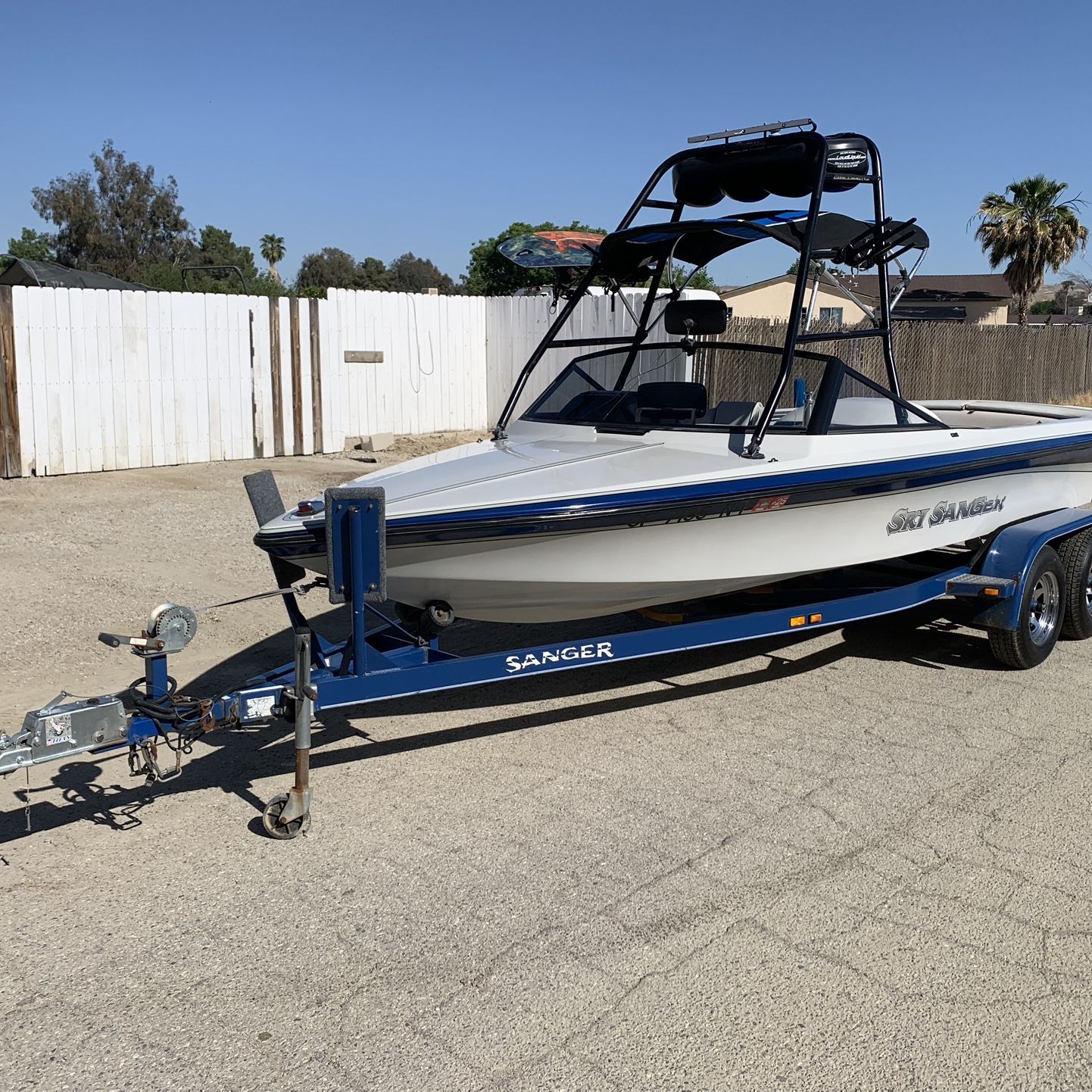 【中古】 Ski　＆　drive（信州　’98） 1998 Ski Sanger 20 DX II V8 Ski Boat $8000 for Sale in Taft, CA
