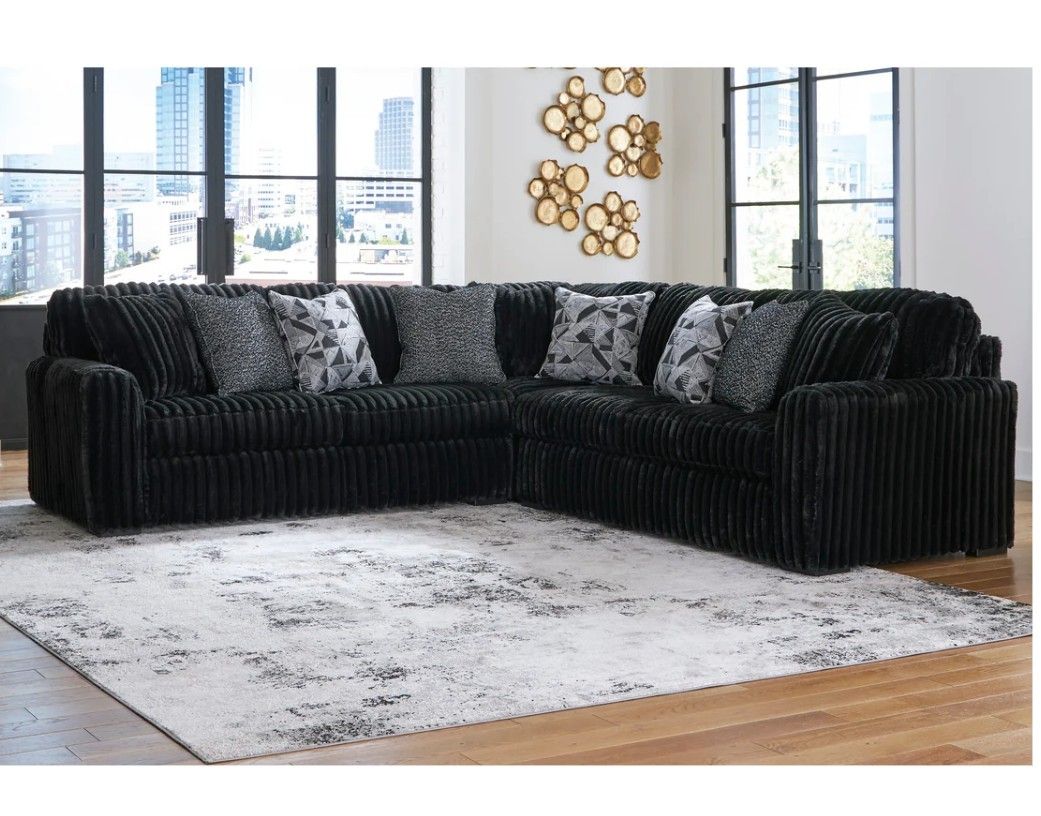 Black Sectional Couch 