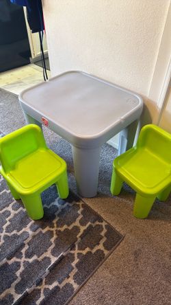 Kids table