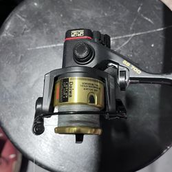 Daiwa Ss 700 Reel / Penn Squadron Rod 
