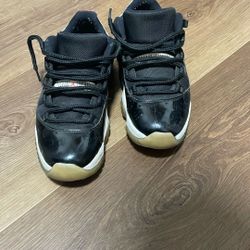 Jordan 11s