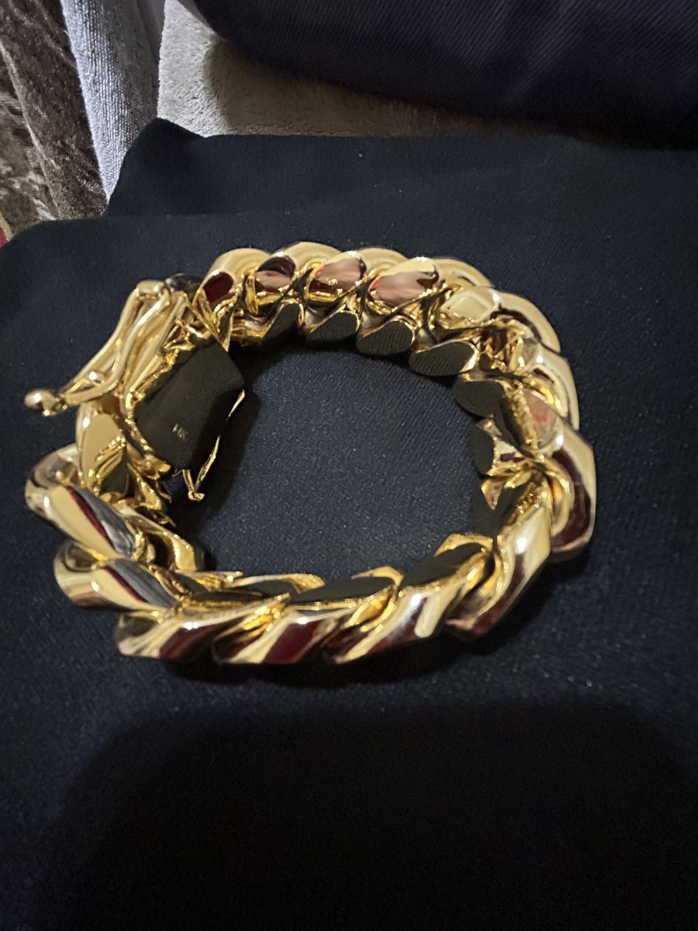 Miami Cuban Link Bracelet 14k