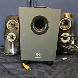 Logitech Speakers 