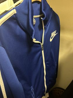 Men’s Nike Zip Up Jacket Large