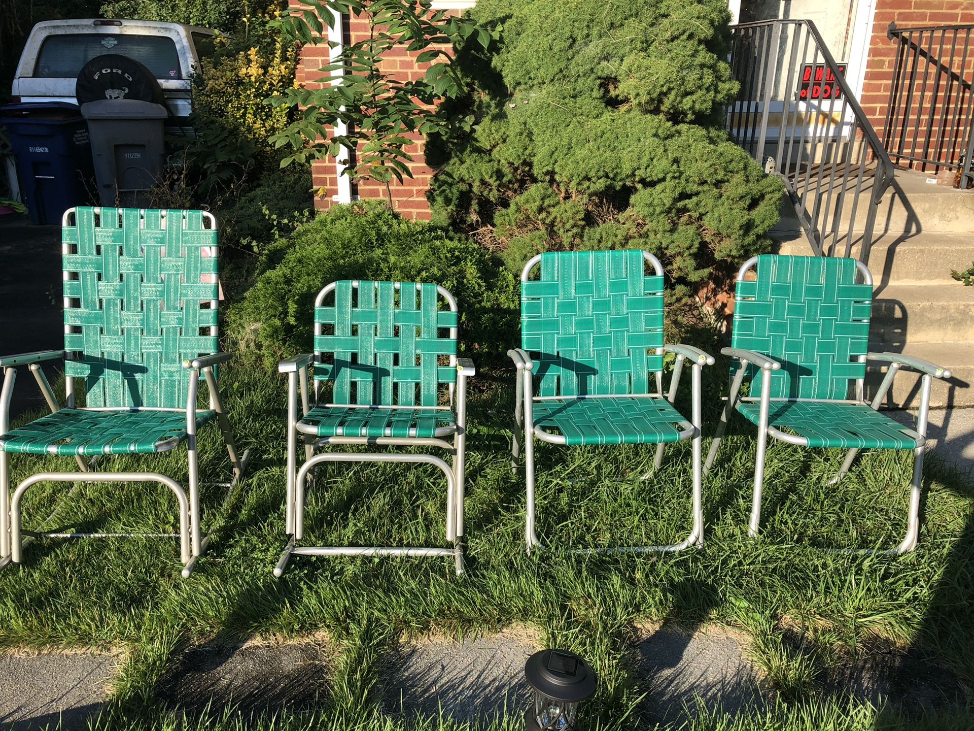 Vintage patio chairs - set of 4