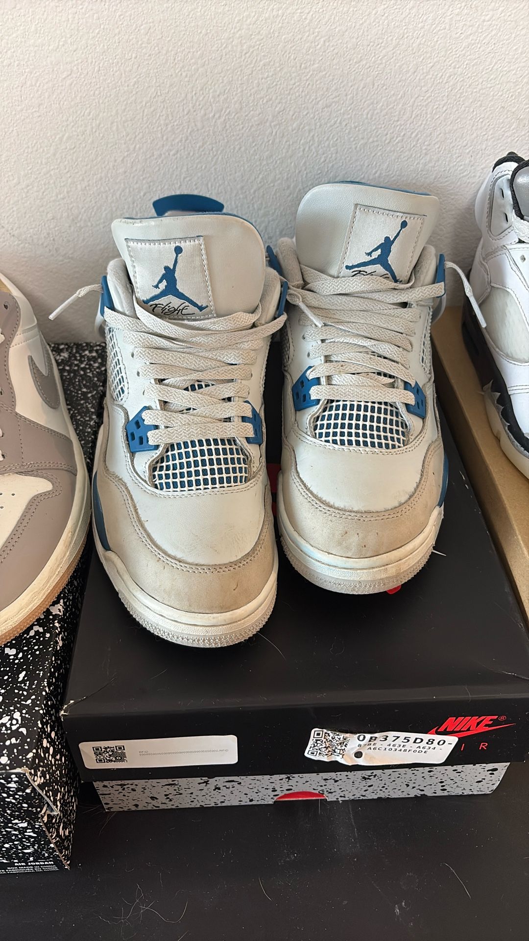 Jordan 4 Military Blue