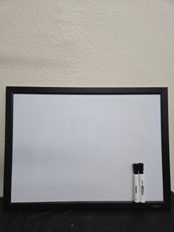 Quartet Boards new with Dry Erase Marker Black ⚫️