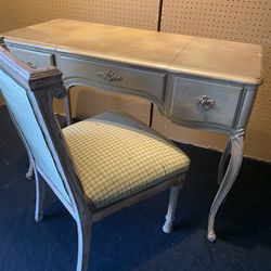 Desk, Vanity With Chair, Vintage, French, Sturdy, Gold Distressed, Painted Finish