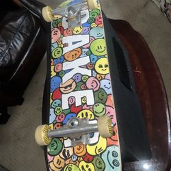 Skateboard, Independent Trucks, Skate Deck