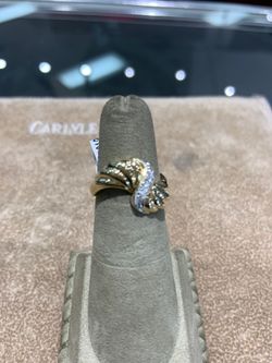 14 KT Gold Diamond Ring