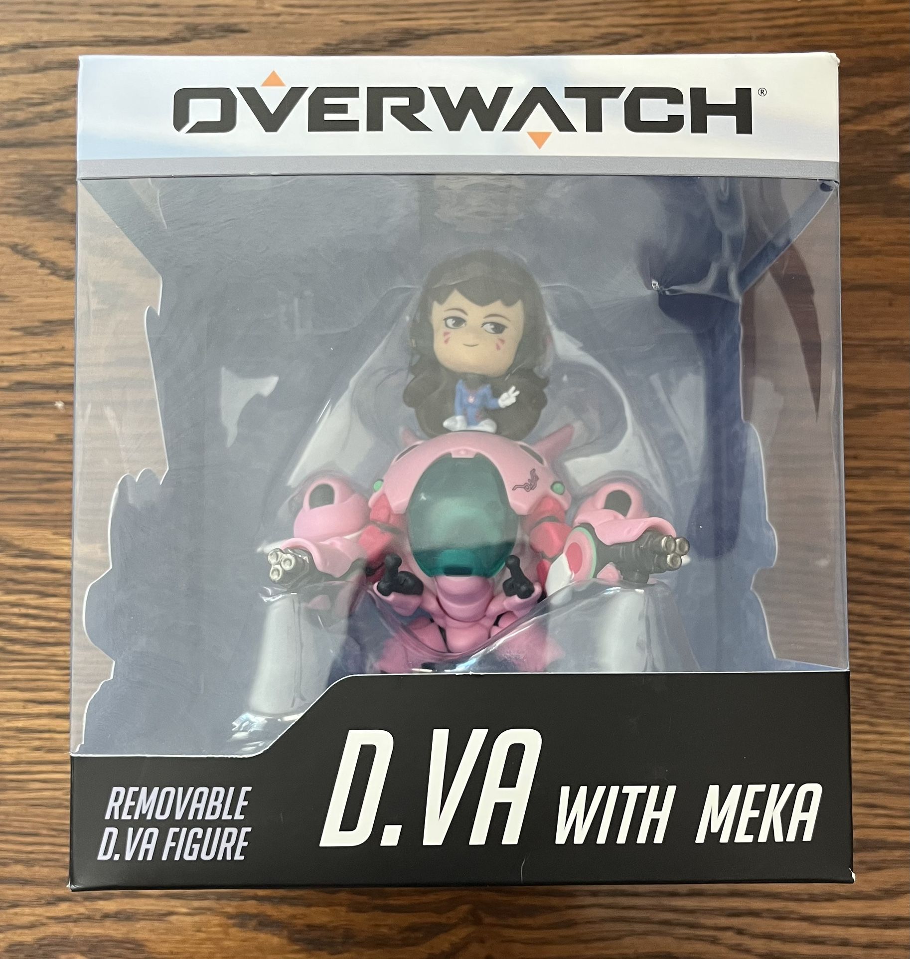 Blizzard Overwatch Cute But Deadly With Pink MEKA Vinyl Figure - NEW