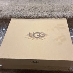 Uggs Size 6 
