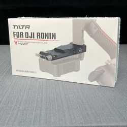 Tilta Power Pass-Through Plate for DJI RS 4, 3, 2