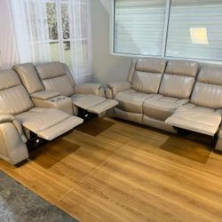 Brand New Reclining Sofa and Loveseat / Sofa y Loveseat Reclinables Nuevos a Estrenar....Fast Delivery 🚚 