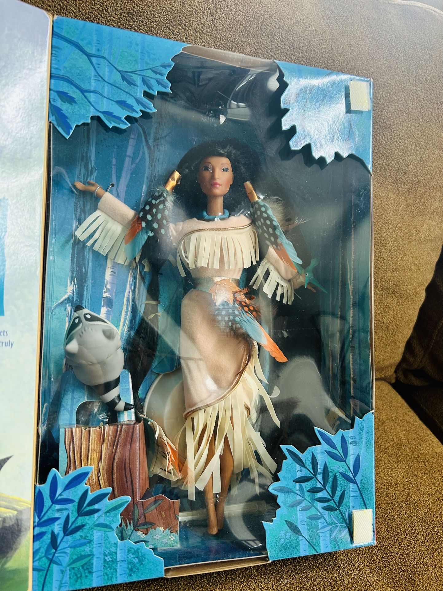 Disney Pocahontas 1996 Feathers In The Wind Doll. Still In Box