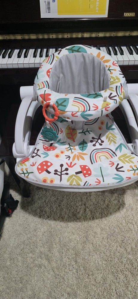 Fisher-Price Sit-Me-up Floor Seat Portable Infant Chair with Toys, Whimsical Forest