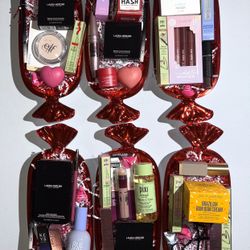 Holiday Makeup Gift Sets