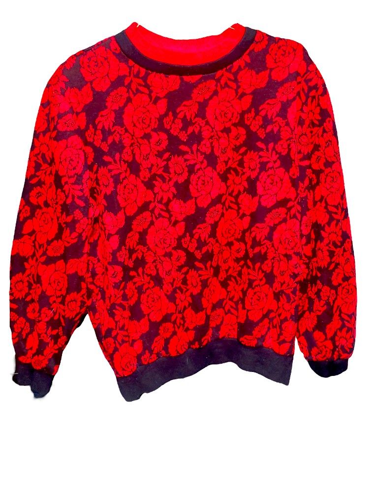 Womans Medium Red Roses Black Sweatshirt Top Cardigan 102A Cape Cod Sportswear