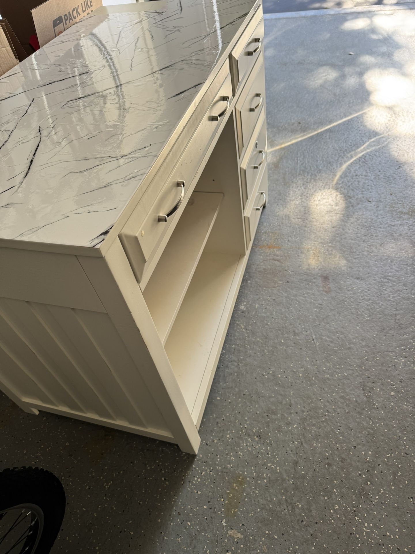 White Wood Desk- Raymor Flanigan