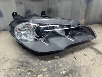 2010 2011 2012 2013 BMW X5 E70 Right Passenger Side Headlight OEM (contact info removed)