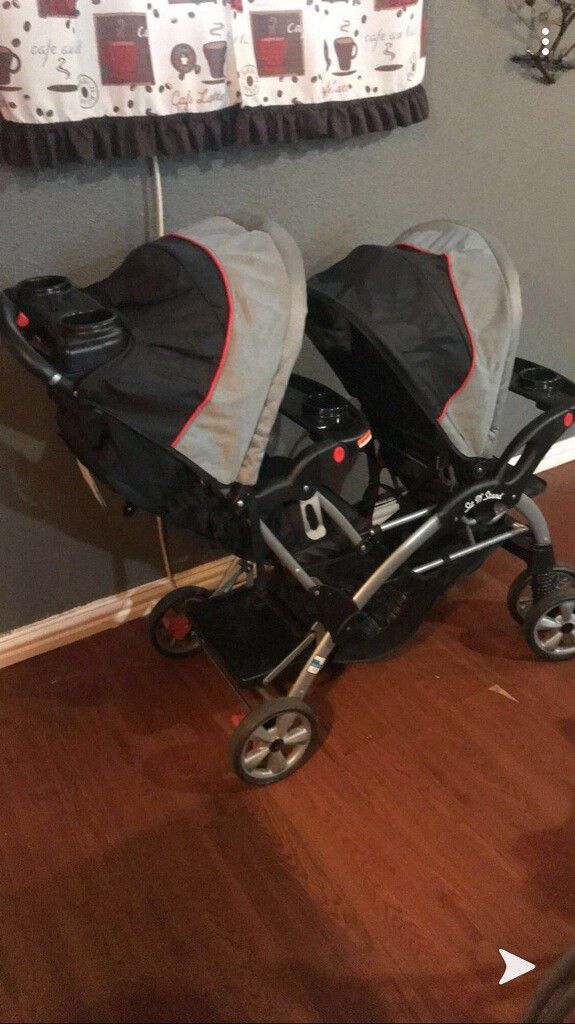 Baby double stroller