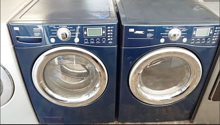 LG WASHER AND DRYER