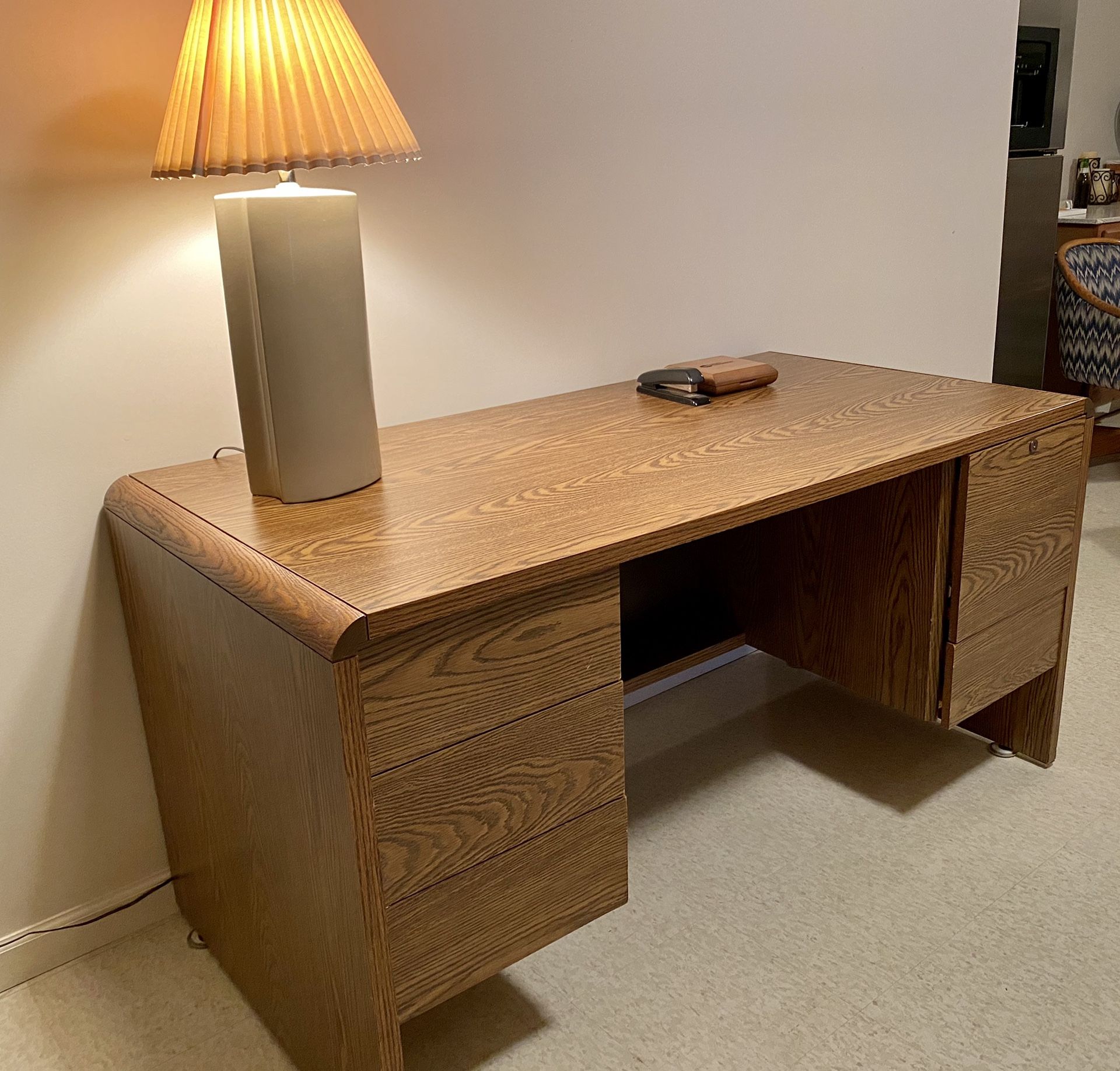 DESK Perfect desk for working at home or for students