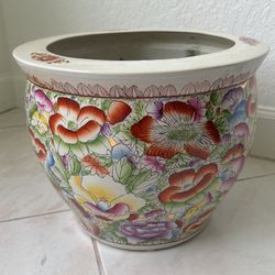 BIG Hand Painted Gold, Colorful Floral Asian Chinese Chinoiserie Oriental Koi Fish Planter. 14”H X 11” Round Pot. Beautiful Art For Plant Or Magazines