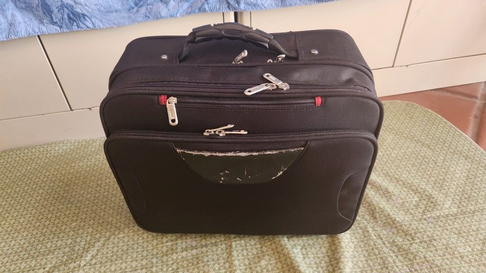 Rolling Briefcase - Travel Pro
