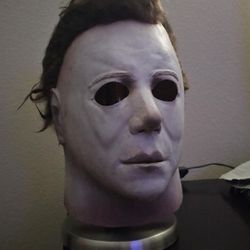 TOTS Halloween Michael Myers Rehaul Mask