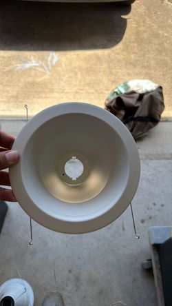 Recessed can trims free