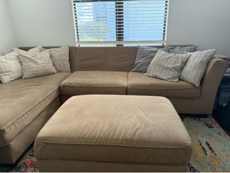 Large Tan Couch/Sectional