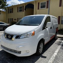 2015 Nissan NV