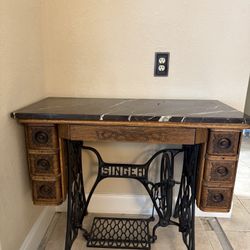 Singer sewing Machine Stand /desk