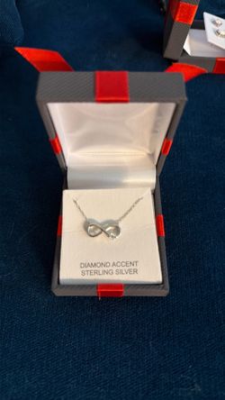 Sterling silver necklace with diamond accent