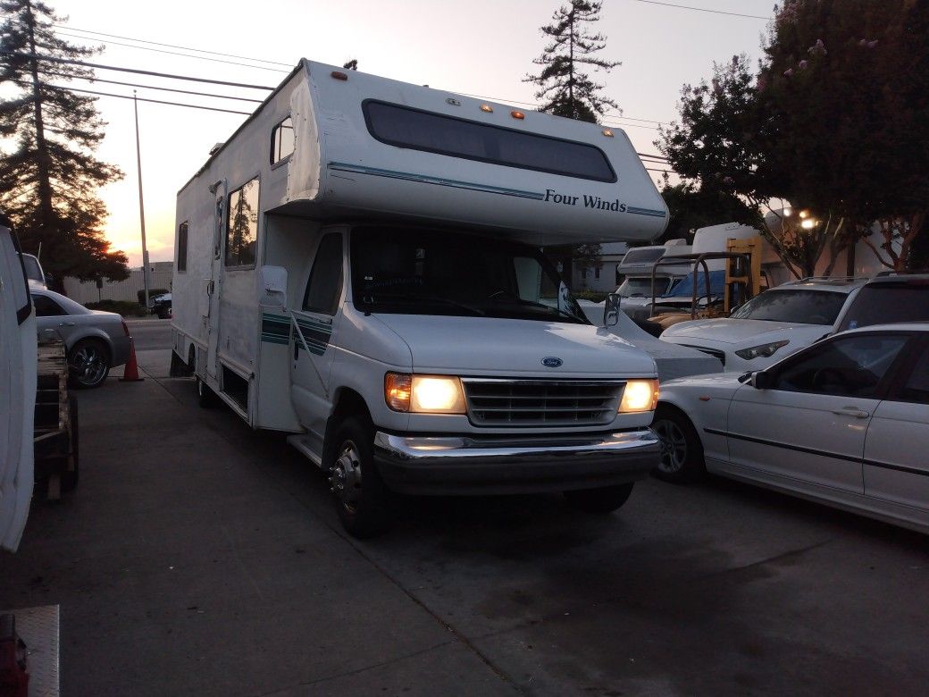 1996 Ford E350