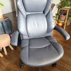 Lazy Boy Office Chair (like New!) 