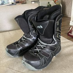 Men’s Size 11 Snowboard Boots 