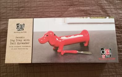 Ceramic Dog Tray with Tail Spreader