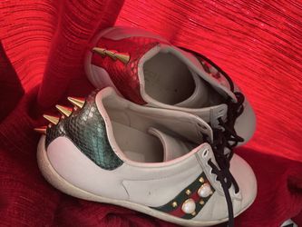Women's designer sneakers
