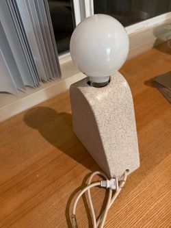 Virginia Sin Hill Lamp