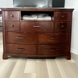 Mahogany dresser