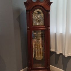 Howard Miller Clock