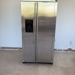 Cook Top Refrigerator Oven 