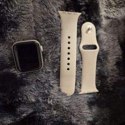 Apple Watch Cellular SE 2nd Gen 40 mm