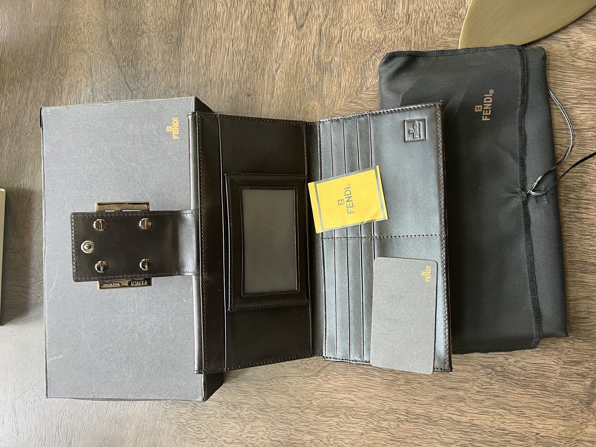 Blue Fendi Wallet for Sale in Miami, FL - OfferUp