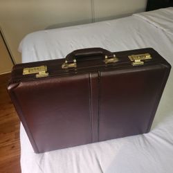 New All Genuine Leather Briefcase  Bag