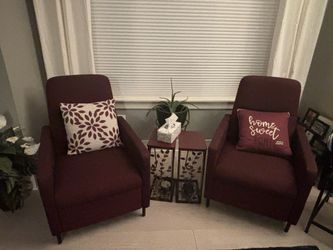 2 recliner chairs